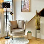 Zentrale Mit Dachterasse * 布雷根茨
