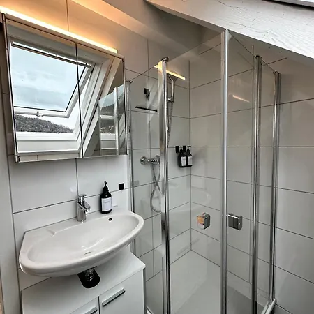 Zentrale Mit Dachterasse Apartamento Bregenz