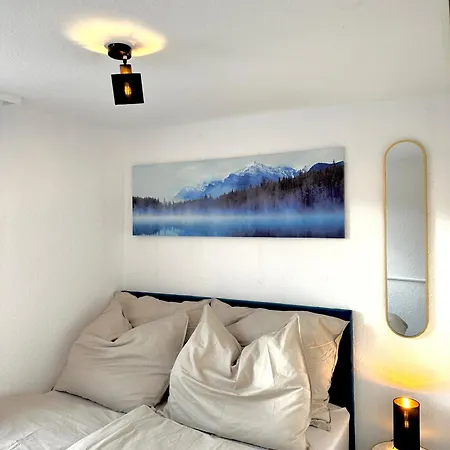 Zentrale Mit Dachterasse